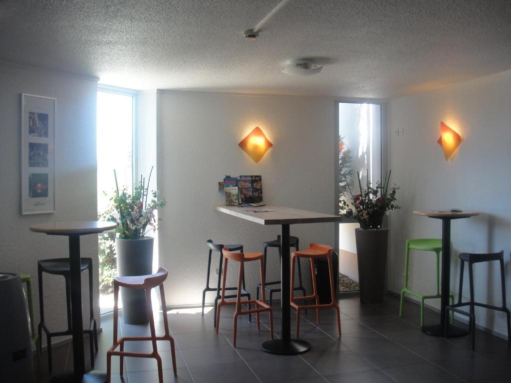 Ibis Budget Chatellerault Nord Exterior photo