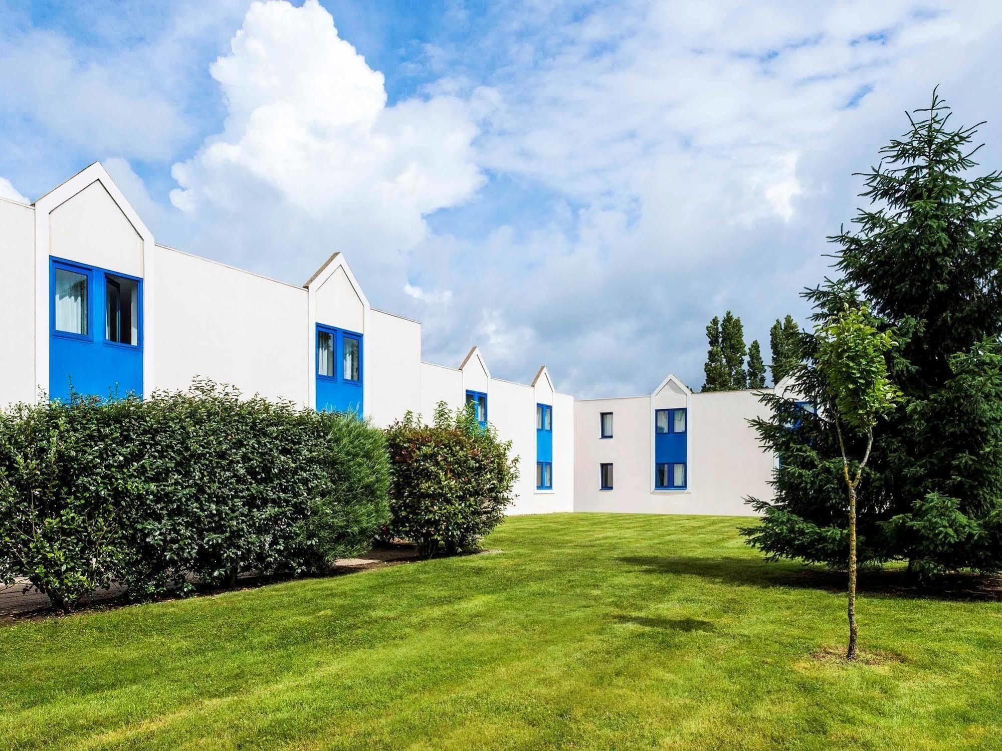 Ibis Budget Chatellerault Nord Exterior photo